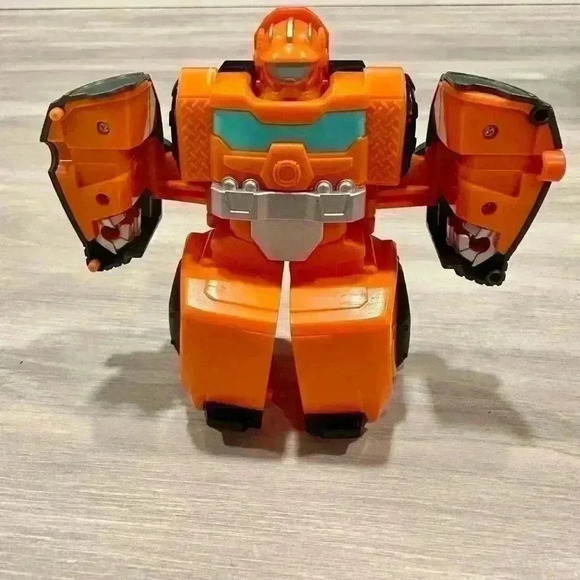 Rescan WEDGE Construction-Bot (Cement Truck) Transformers Rescue Bots Academy - Picture 3 of 7